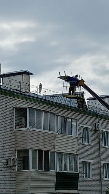 Новый зонтик на крышу дома